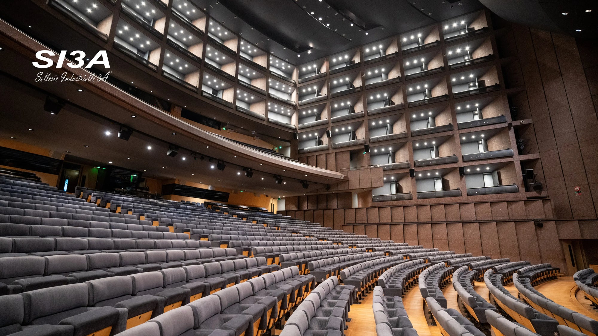 Donnez une seconde vie à votre salle en rénovant ses fauteuils